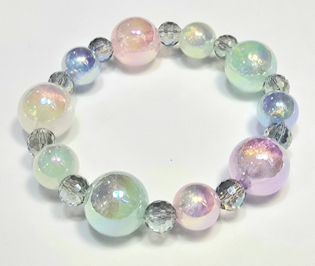 *16mm & 12mm Iridescent Beads with Small Shiny Beads
