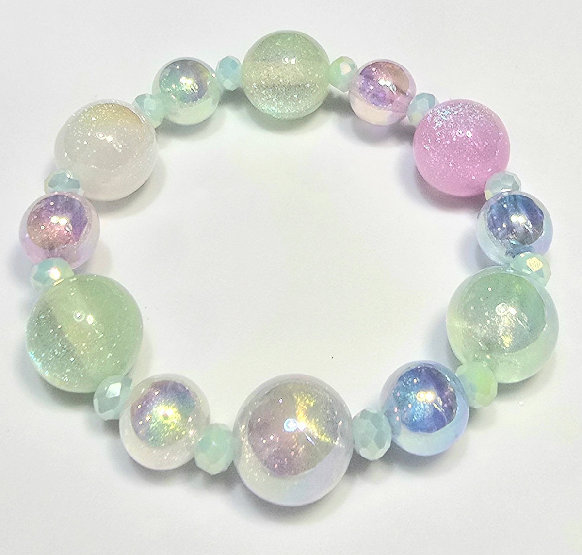 *16mm & 12mm Iridescent Beads with Small Shiny Beads