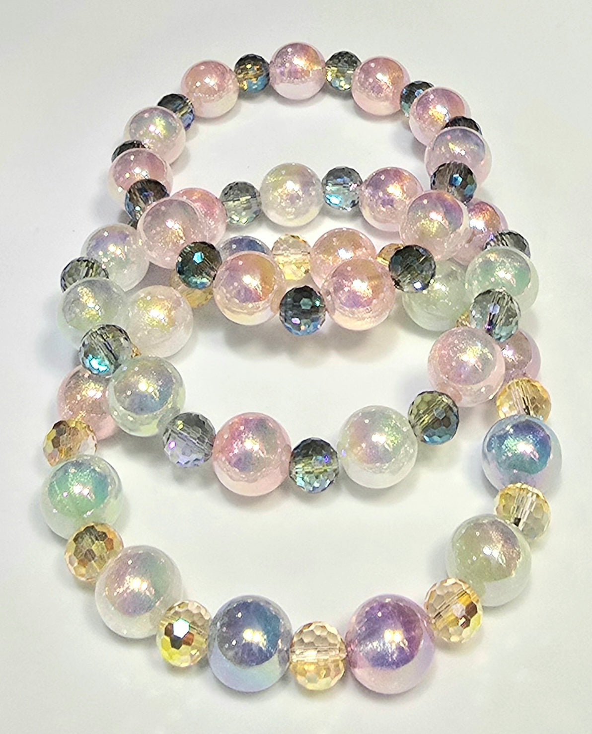 12mm Iridescent Beads w/8mm Faceted Glass Beads
