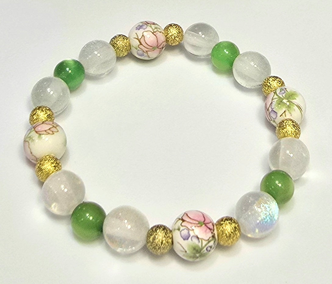 *10mm Ceramic Pink Flower With 10mm White, 8mm Green & 6mm Gold Beaded Bracelet