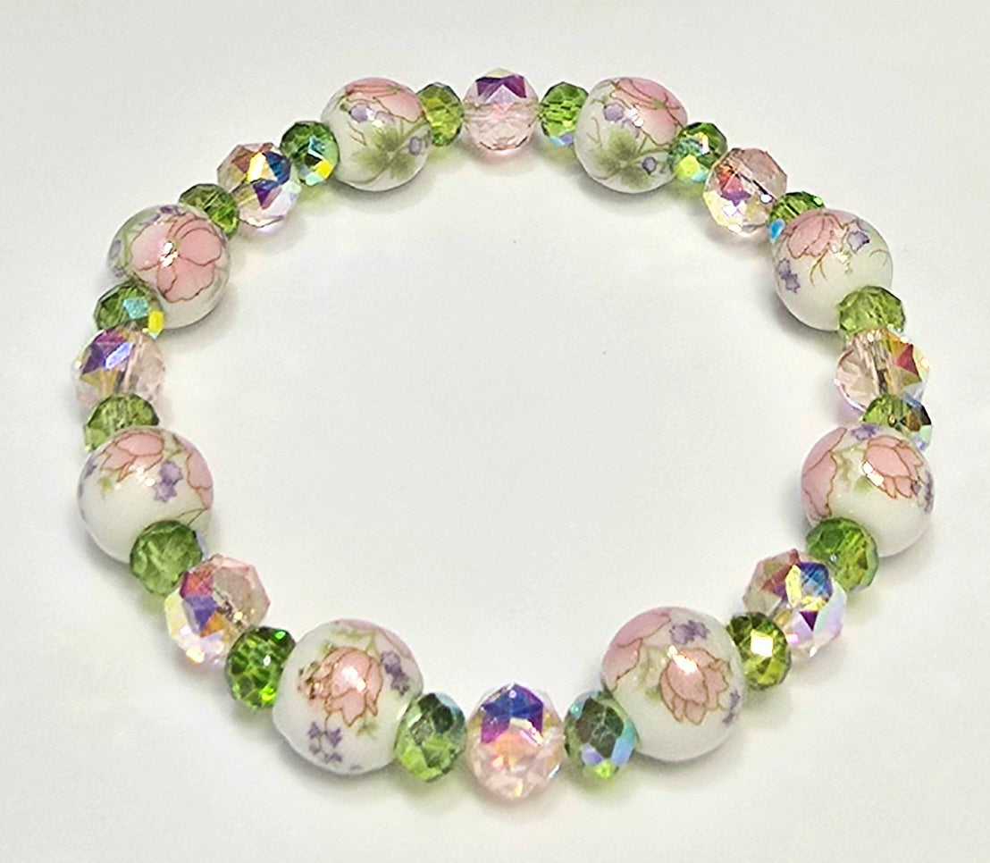 *10mm Ceramic Pink Flower Beads With 8mm Pink & Green Faceted Glass Bracelet