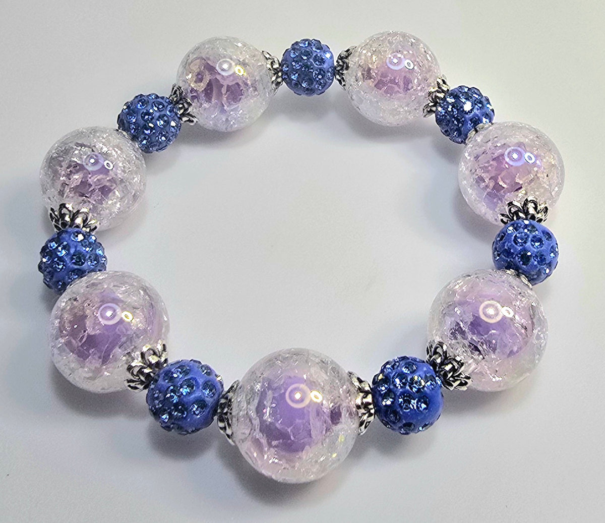 *16mm Lavender Crackle Beads With 10mm Blue Sparkle Beads & Caps Bracelet